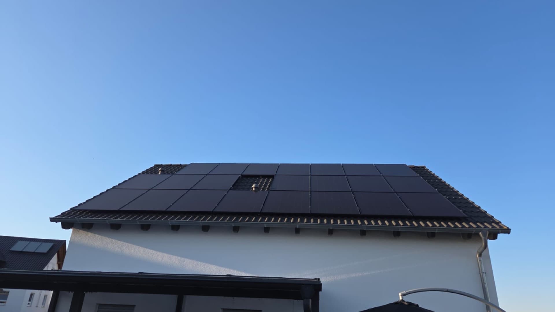 Photovoltaikanlage von SONNCO in Bräunlingen bei Donaueschingen — vollbelegtes Dach